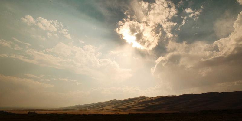 双A围栏59：融合安全工程与艺术涂鸦的现代围栏解决方案