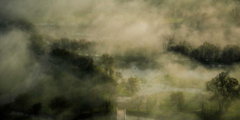 双A围栏全解析：从工程围栏到艺术涂鸦护栏的智慧选择